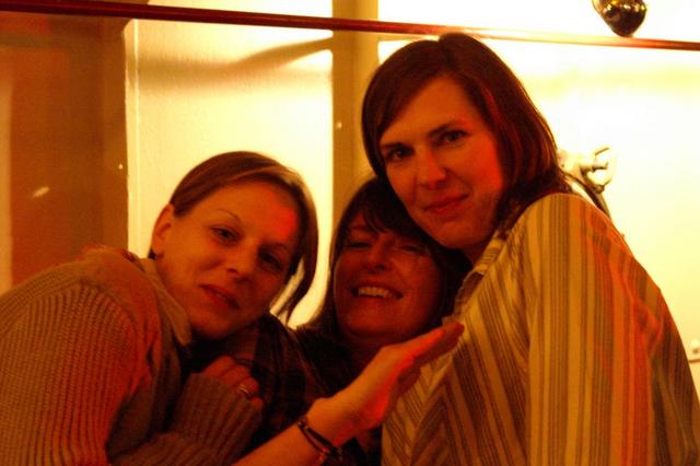 3 droles de dames...