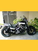 Image de bidon troué